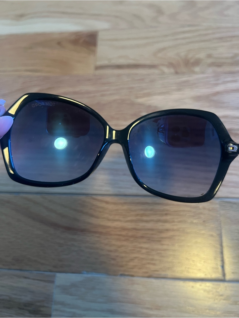 Tom Ford Black Oversized Gradient Lens Women's Sunglasses - Picture 2 of 4